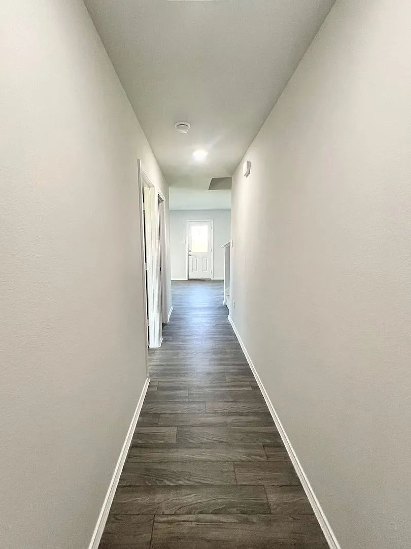 Stunning 5 Bedrooms 3 Bath Two Story Home — Photo 2