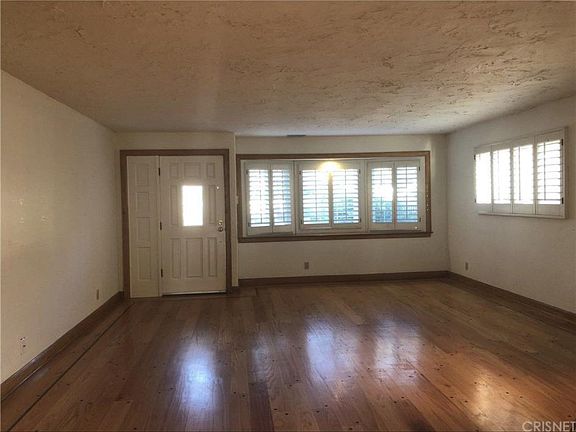 2nd image of 5439 Beckford Ave