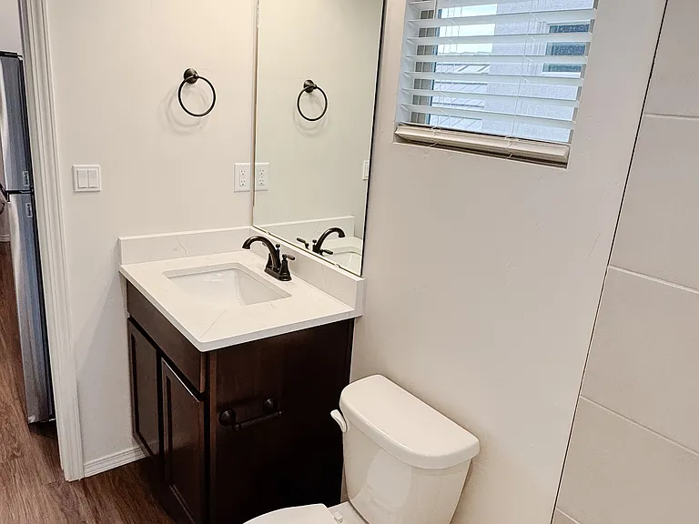 2116 Okeefe Ave SE — Photo 11