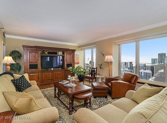 3rd image of 161 E Chicago Ave APT 47C