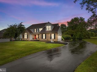 2905 Pointe Blvd, Lititz, PA 17543