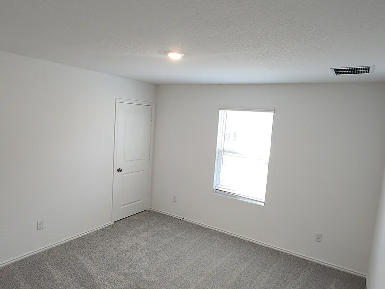 1521 Aspinwall Cv — Photo 14