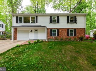 6419 Rivington Rd, Springfield, VA 22152