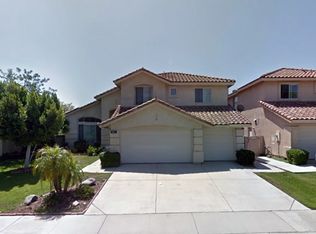 917 La Salle Cir, Corona, CA 92879