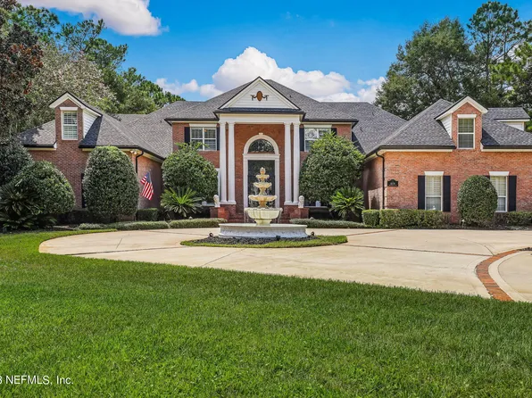 10134 COURTYARDS Place W, Jacksonville, FL 32256