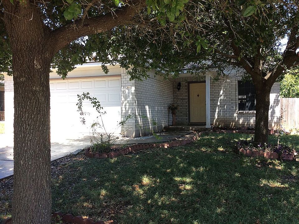 1st image of 205 Stanford Dr