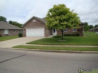 5028 Countess Dr, Columbus, IN 47203