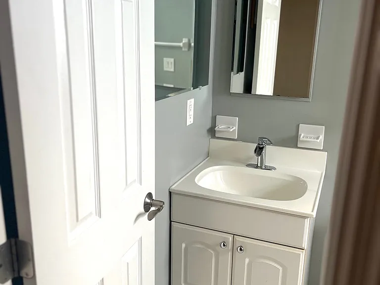 2121 N Ocean Blvd #10 — Photo 17