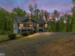 3137 Blount Dr, Bumpass, VA 23024