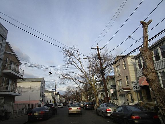 5th image of 98 Jewett Ave
