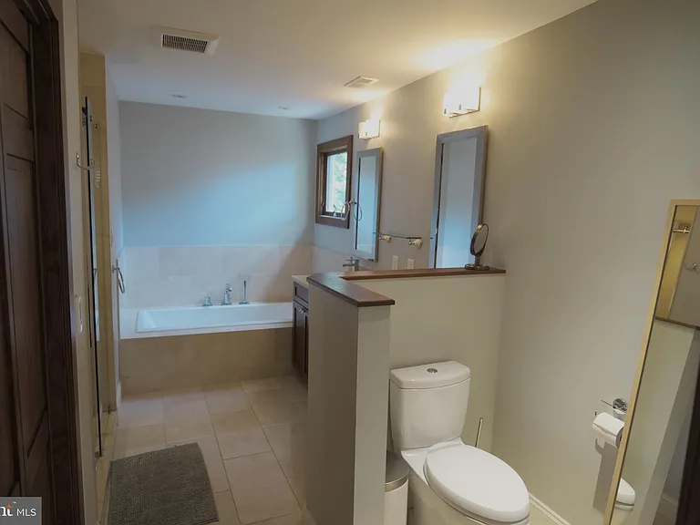 4536 Fairfield Dr — Photo 20