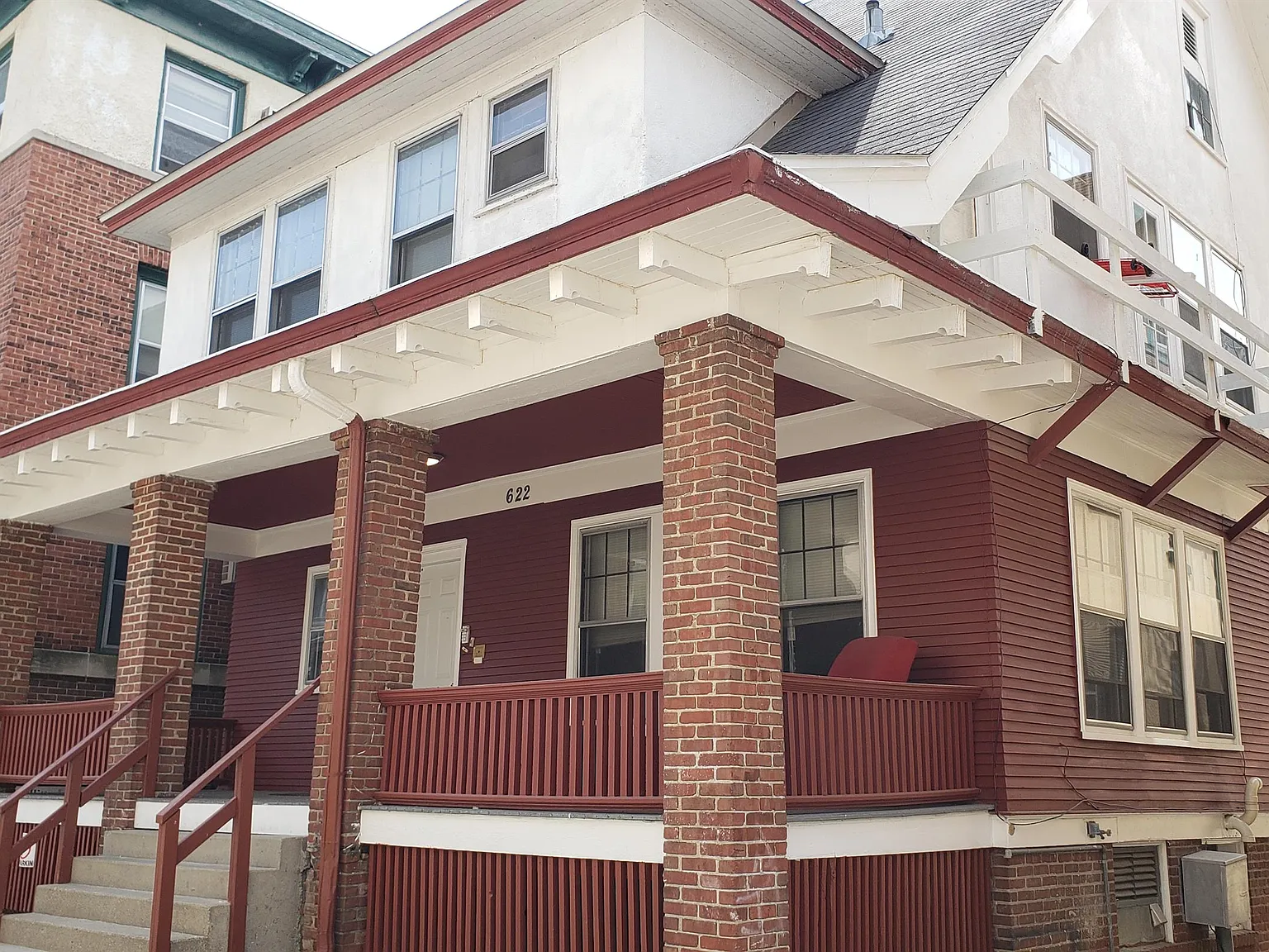 622 Howard Place - F — Photo 3