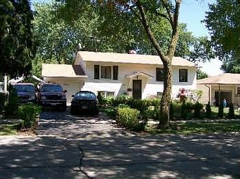 1st image of 7341 Thornwood St