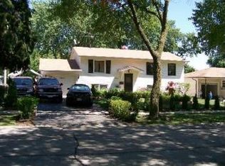 7341 Thornwood St, Hanover Park, IL 60133
