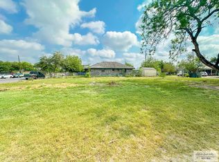 825 S M St, Harlingen, TX 78550