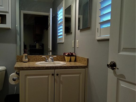 4th image of 11301 Camden Yard Ln