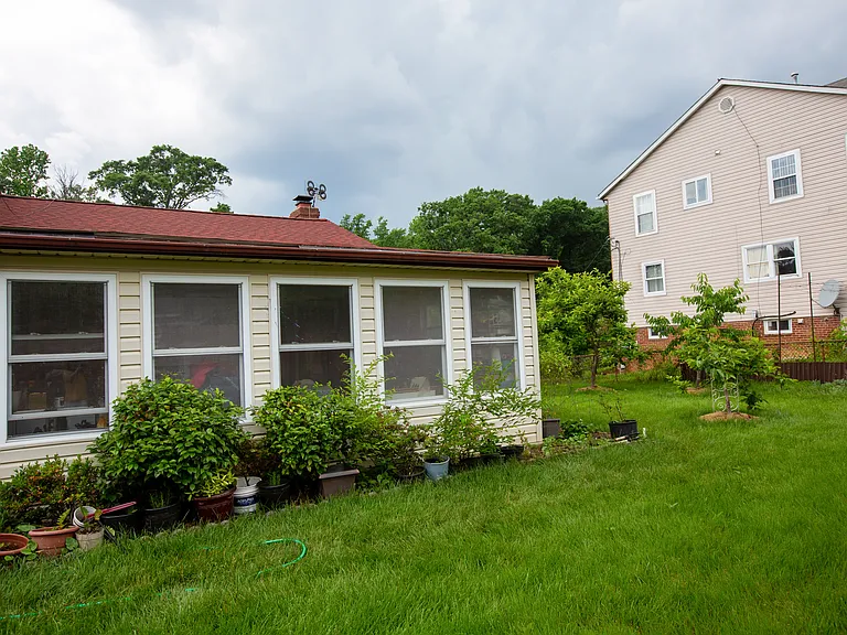 6741 Bostwick Dr — Photo 40