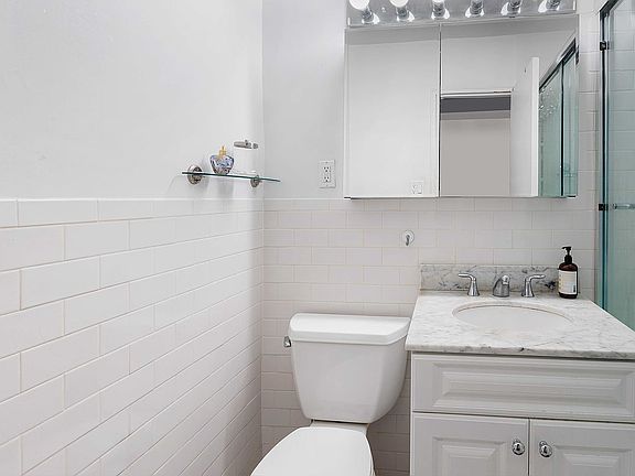 4th image of 185 W End Ave APT 10P