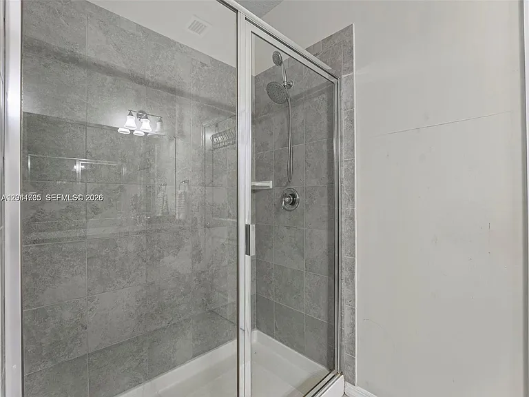 3953 Black Olive Ln #3953 — Photo 32