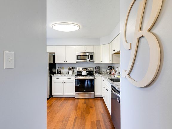 3rd image of 4922 Bunclody Ct