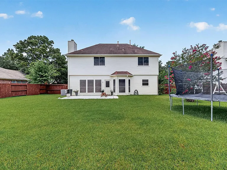 19207 Rebel Yell Dr — Photo 35