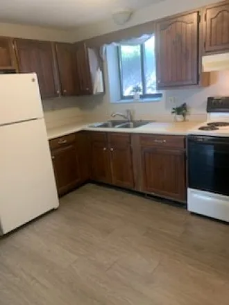 101 Dubuque St #1 — Photo 7