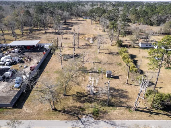 20435 Shady Ln, Crosby, TX 77532