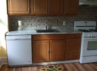 103 Laurel Pl, New Rochelle, NY 10801