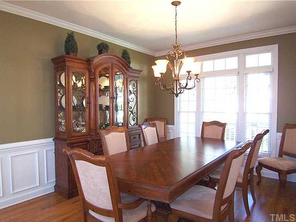 Dining Rm