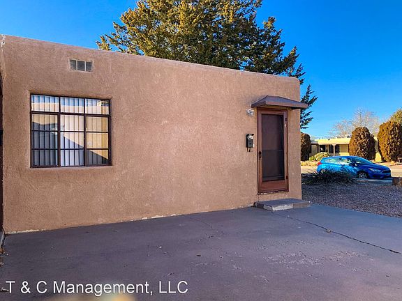 3rd image of 4130 Mesa Verde Ave NE APT 4