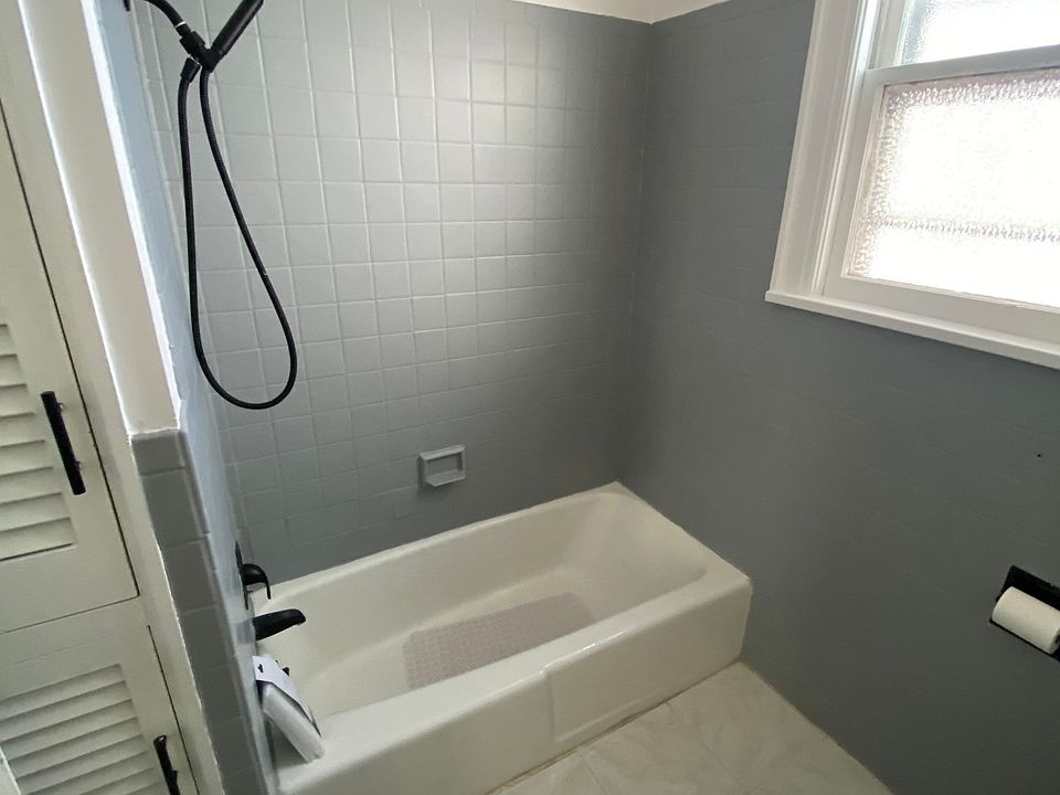 1st image of 78 Pinewoods Ave Floor 1-BR3