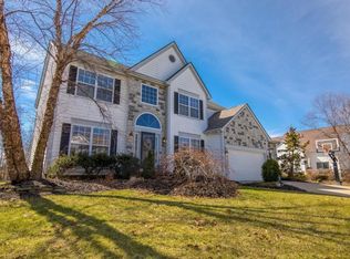 4509 Hunter Lake Dr, Powell, OH 43065