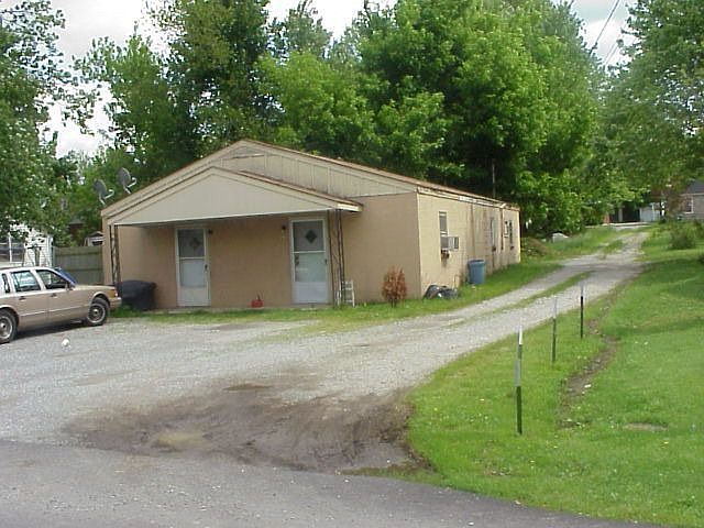 2nd image of 23 Hartland Ave