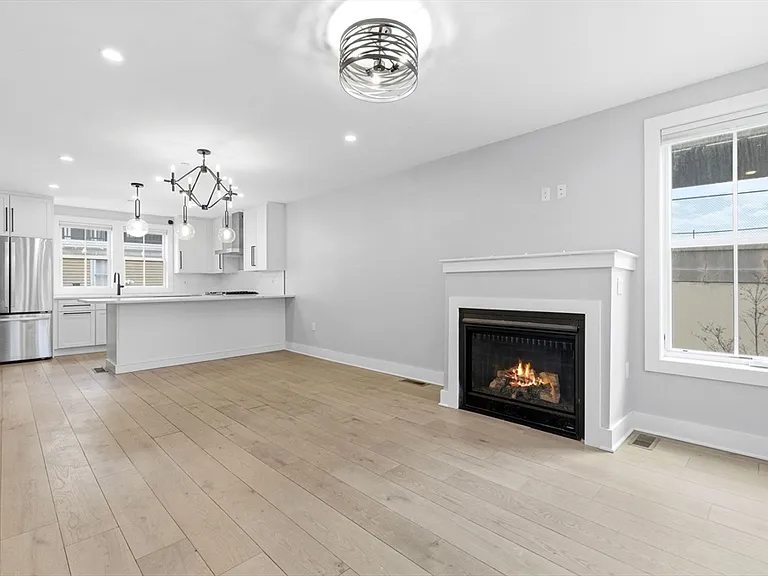 78 Tremont St #78 — Photo 2