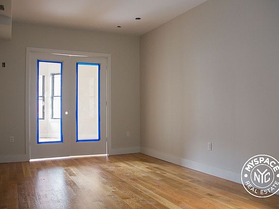 3rd image of 64 Saint James Pl APT 4BL