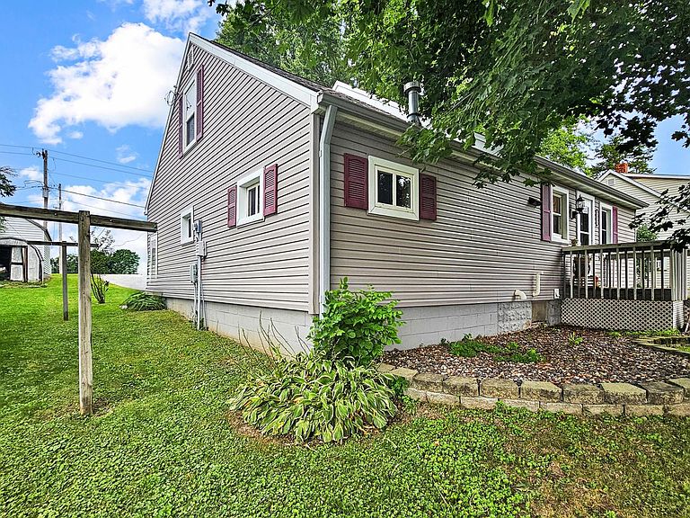 Listing photo 4
