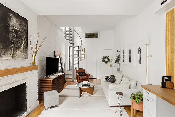 Sold by Compass | media 2