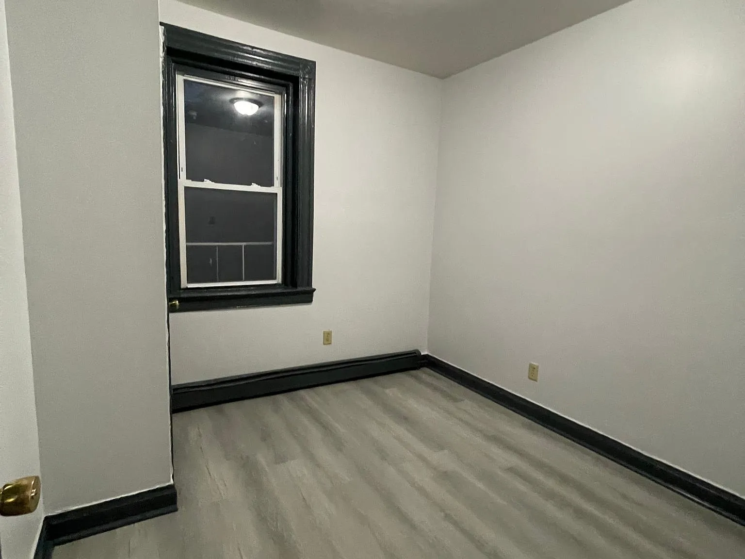 2 bed, 800 sqft, $1,750 — Photo 4