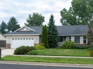 843 W Placer Ct, Hayden Lake, ID 83835