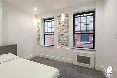 Rented by REZI