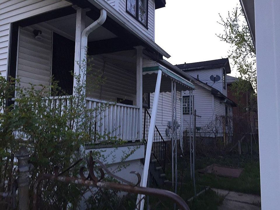 2nd image of 12304 Wyoming St