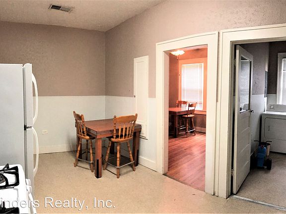5th image of 462 Georgia Ave