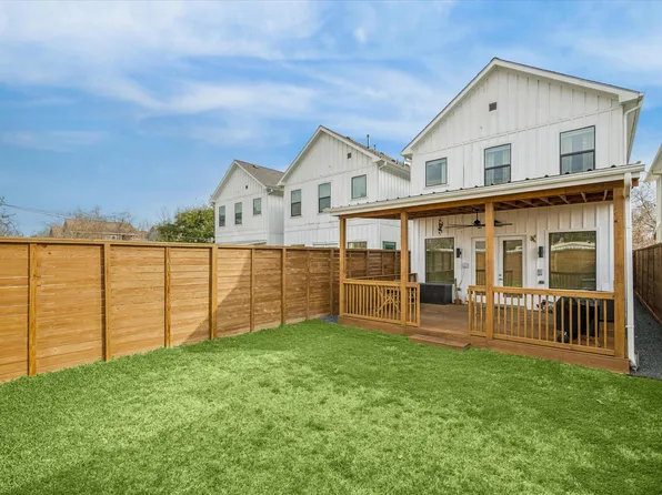 1005 Bunton St, Houston, TX 77009