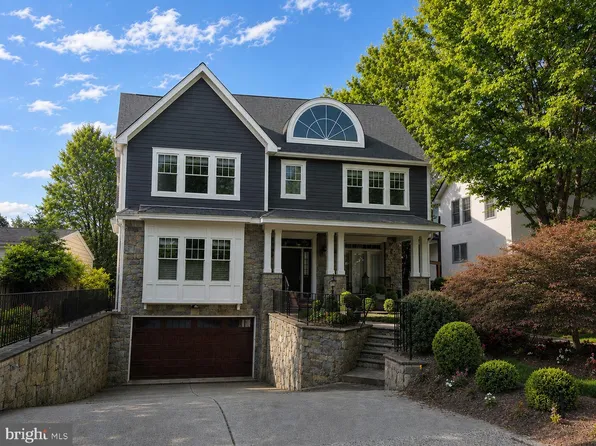 5114 Wessling Ln, Bethesda, MD 20814
