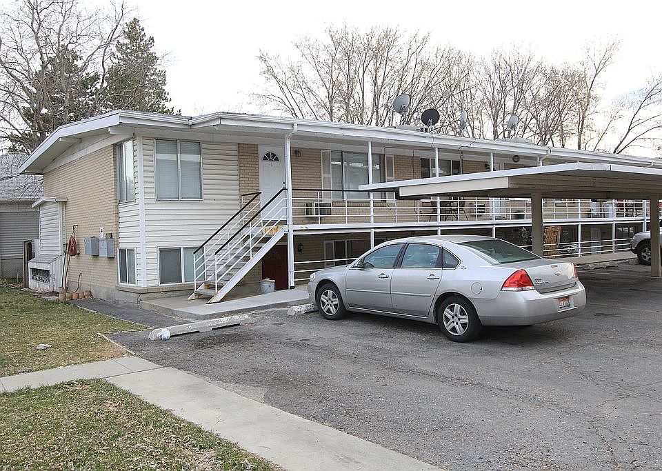 1st upstairs unit