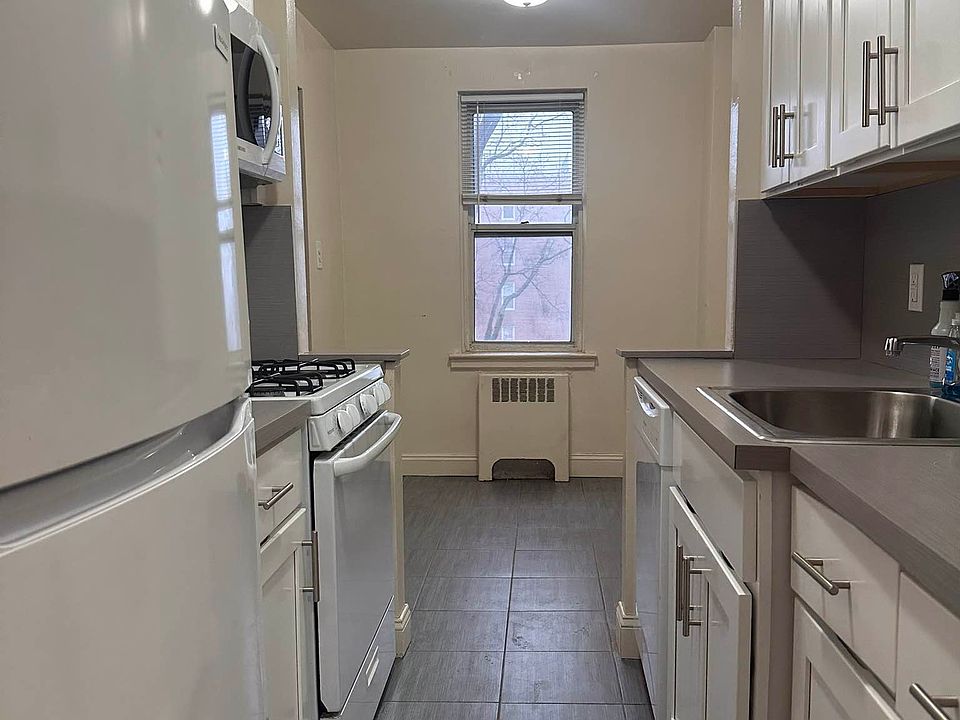 1st image of 85-38 167th St #4M
