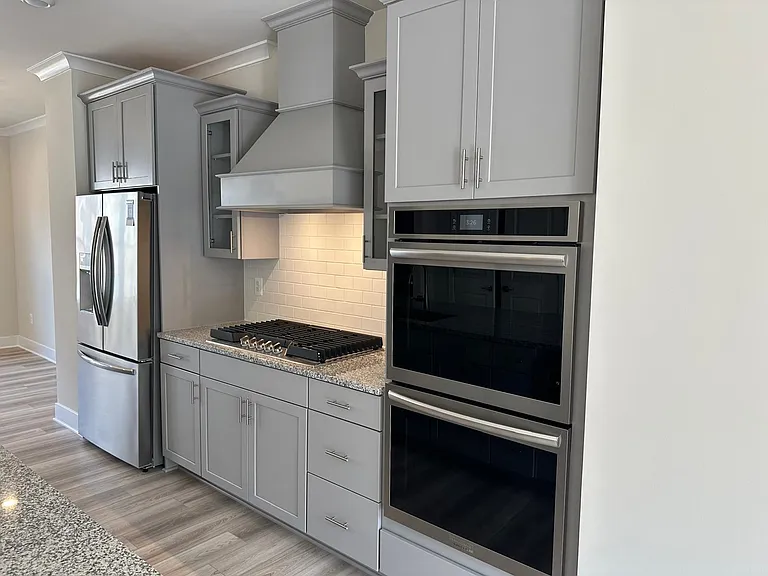 3404 Rivulet Ln — Photo 3
