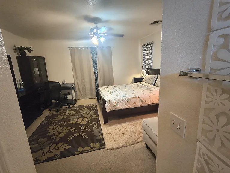940 Coronado Peak Ave — Photo 16