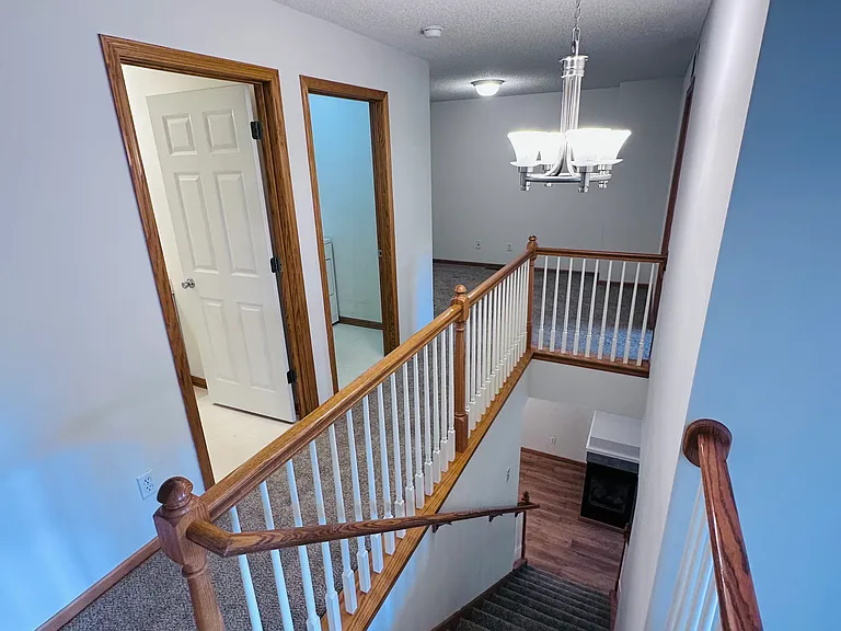 5030 Holly Ln N #7 — Photo 8