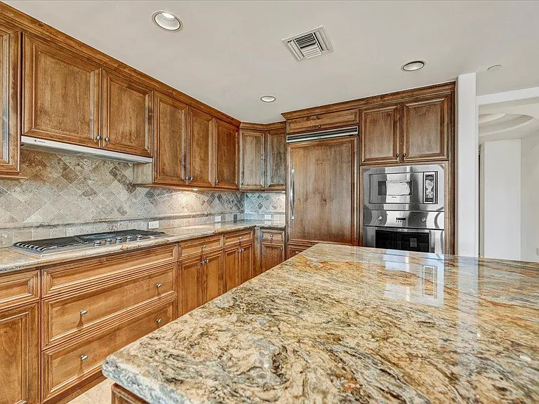 7181 E Camelback Rd #610 — Photo 14
